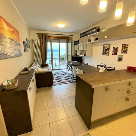 Appartement Modern In With Pool Gera Lario