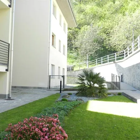 Modern In With Pool Apartment *