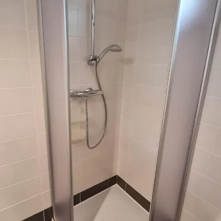 Modern In With Pool *